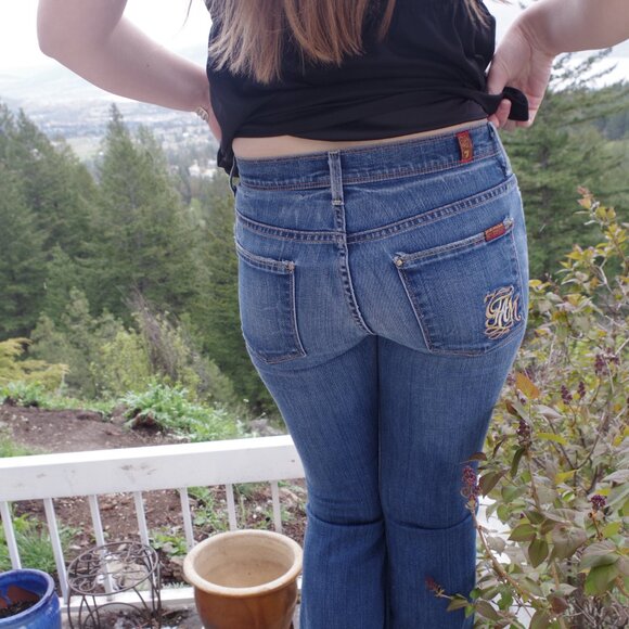 Bell-bottom 7 For All Mankind Size 28 - Picture 11 of 15